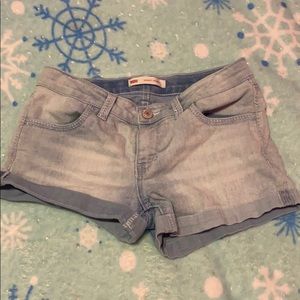 Levi shorts
